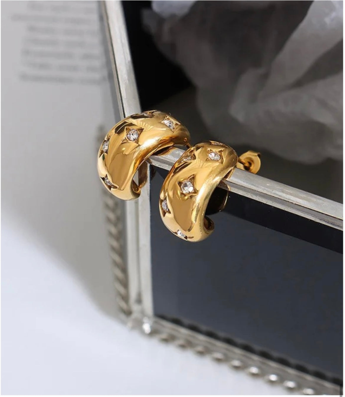 18K Gold-Plated Half-hoop Earrings