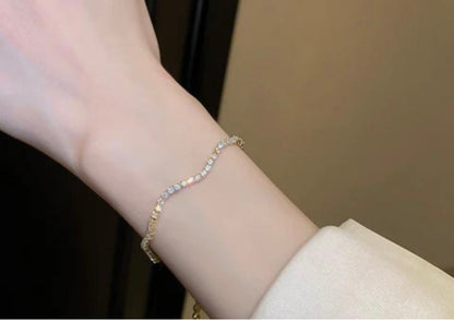 Gold-Plated Anti-Tarnish Zigzag Embellished Bracelet