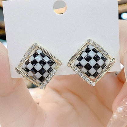 Korean Black and White Check Earrings