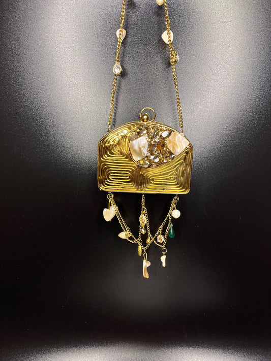 Nyra Golden Clutch